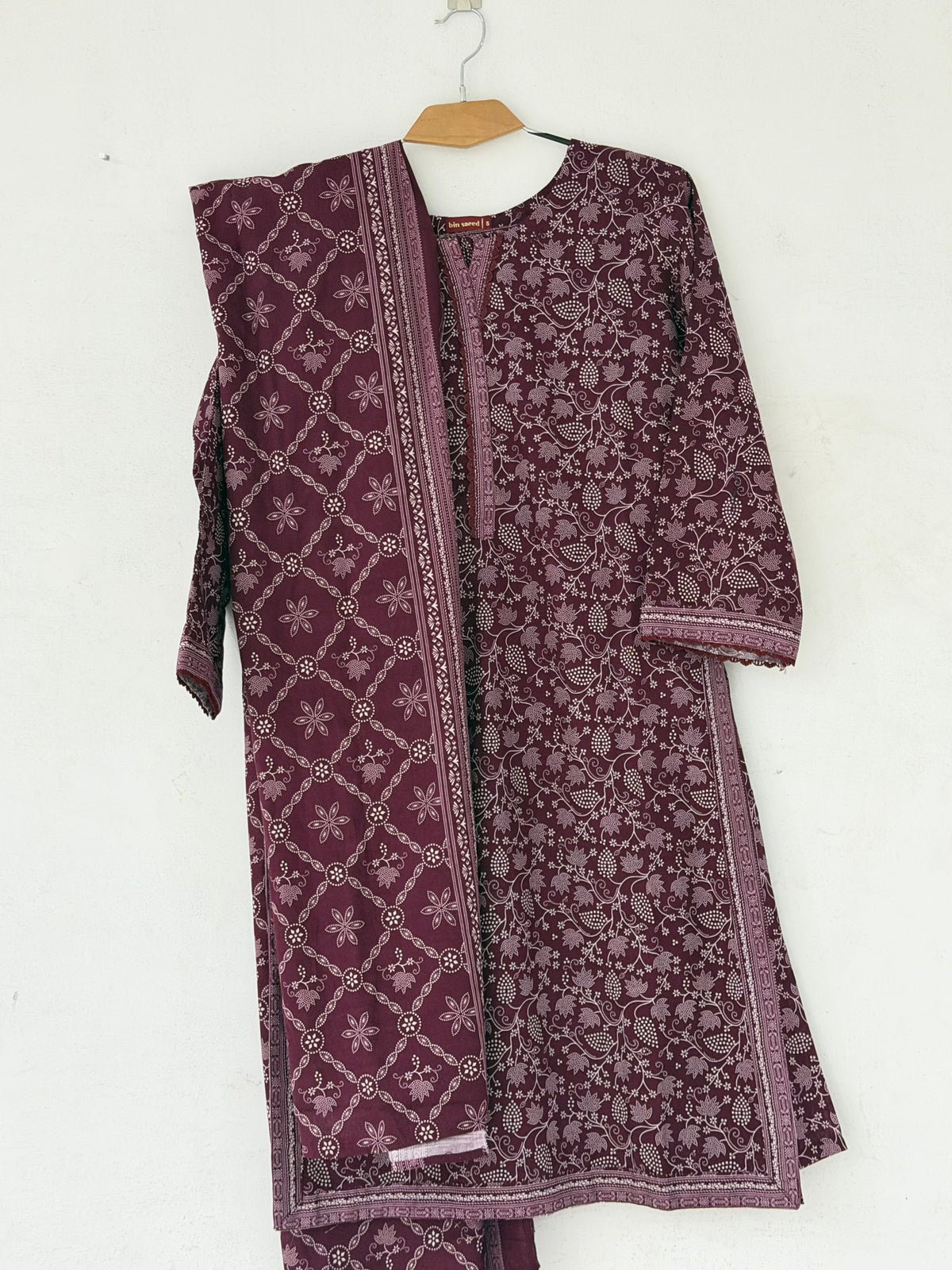 Bin Saeed Khaadar Burgundy Floral 3 Piece Stitched Suit