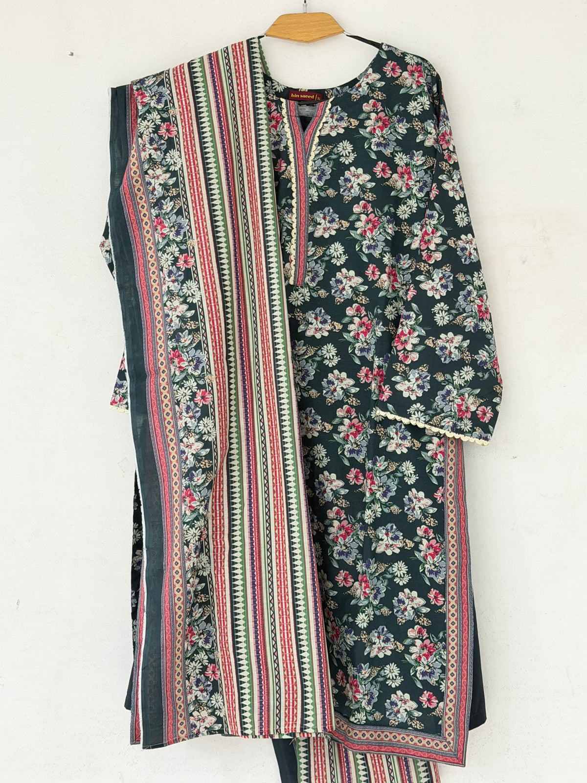 Bin Saeed Khaadar Dark Green Pink Floral 3 Piece Stitched Suit