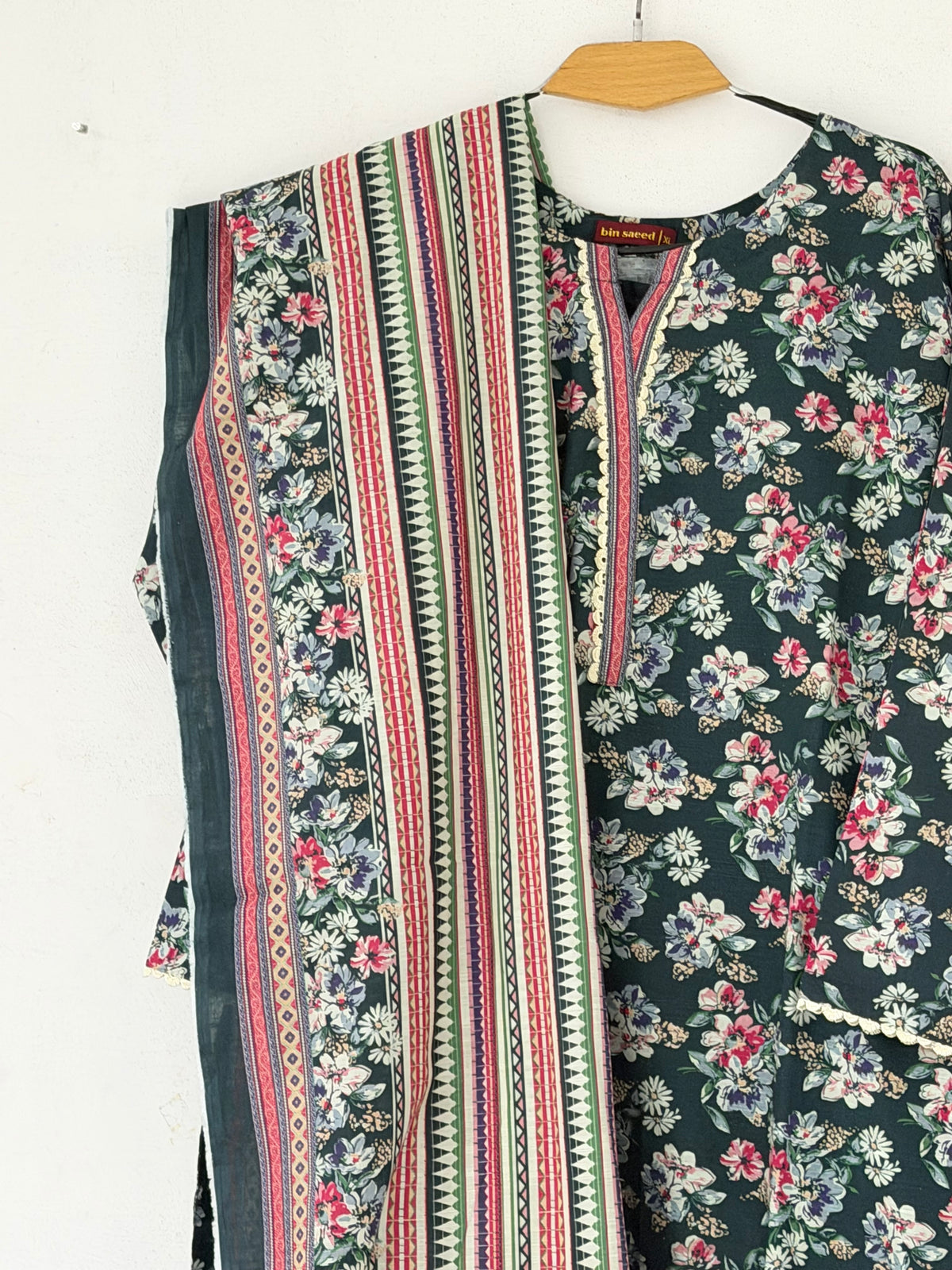 Bin Saeed Khaadar Dark Green Pink Floral 3 Piece Stitched Suit