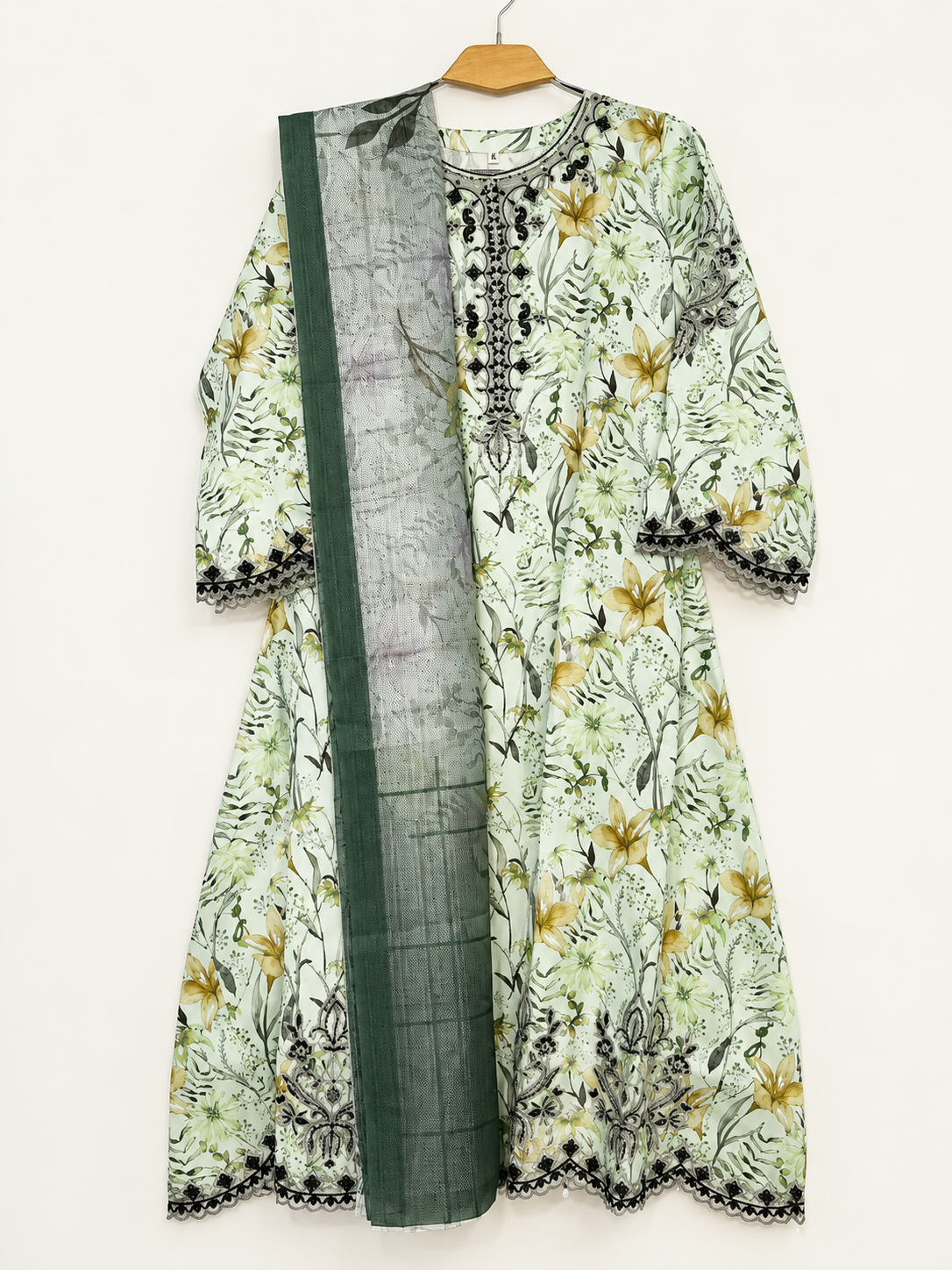 Liora Floral Embroidered 3-Piece Maxi – Cotrie Fabric