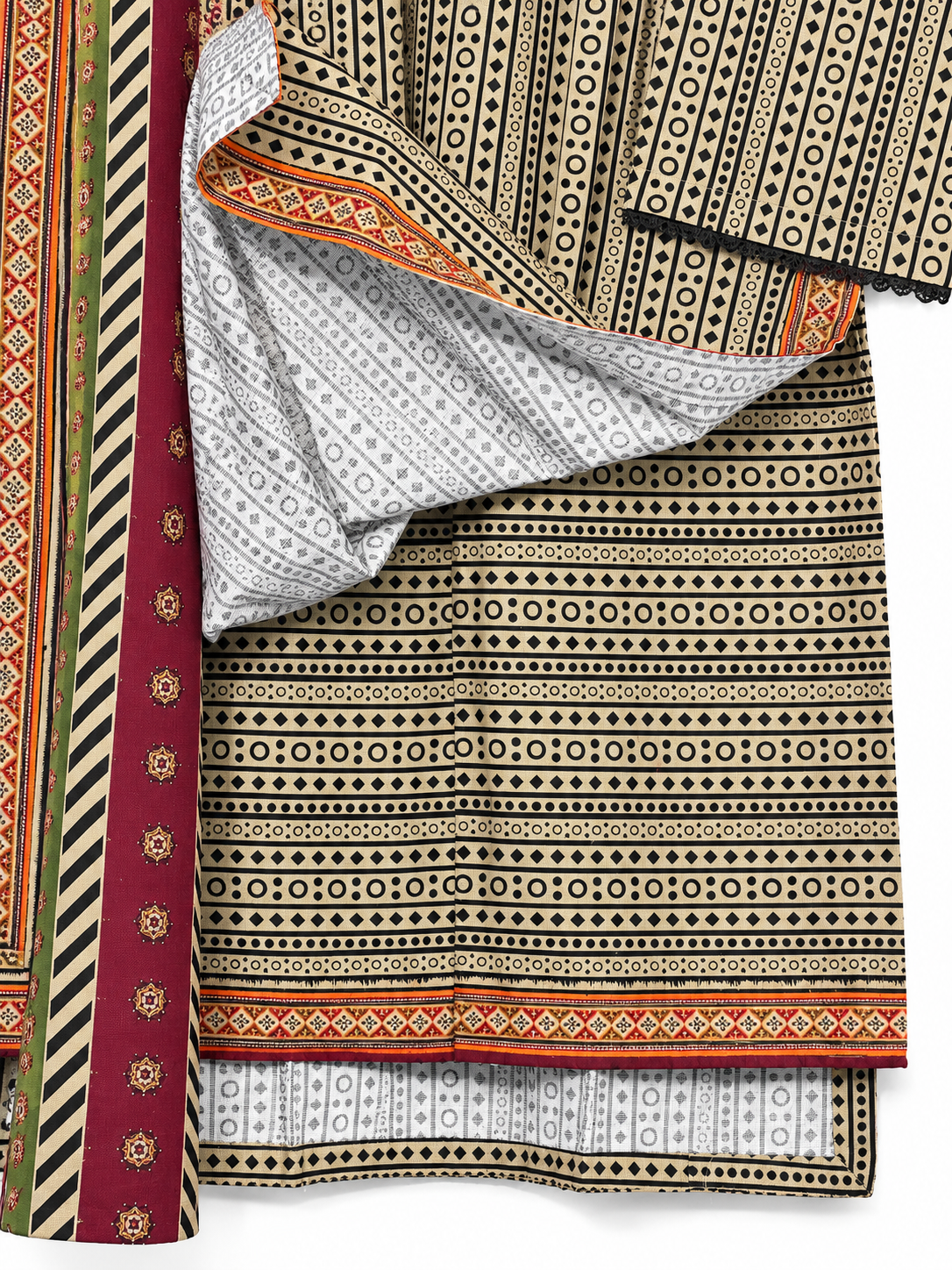 Bin Saeed Khaddar suit fabric and dupatta detail