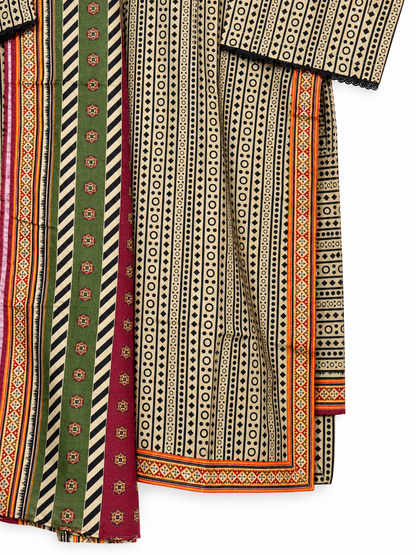 Bin Saeed Khaddar geometric print border detail