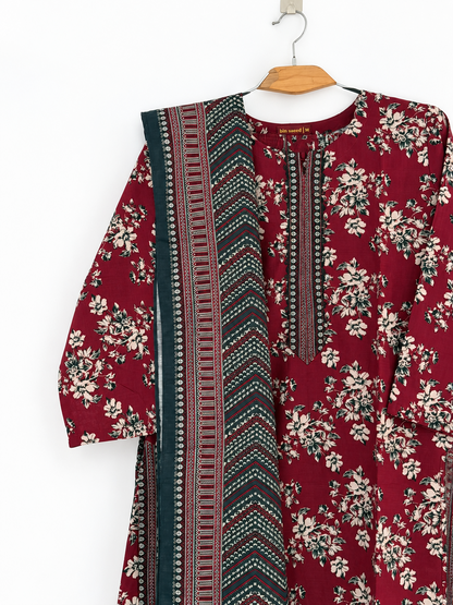 Maroon floral suit neckline and shawl detail