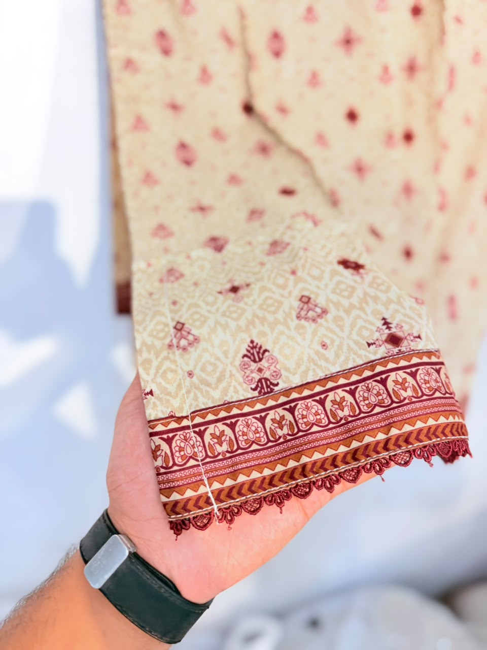 Lawn trouser border and hem detail