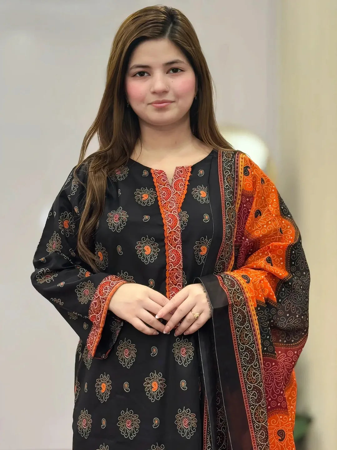 Bin Saeed Khaadar black rust paisley suit neckline detail
