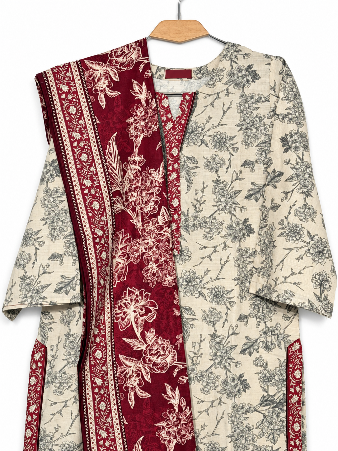 Bin Saeed Ivory Maroon Floral Khaadar 3 Piece Suit gallery detail 3