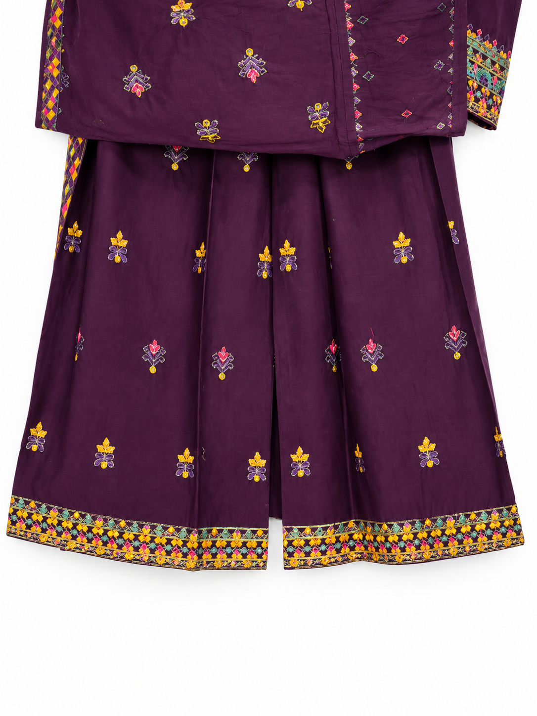 Plum purple embroidered outfit detail