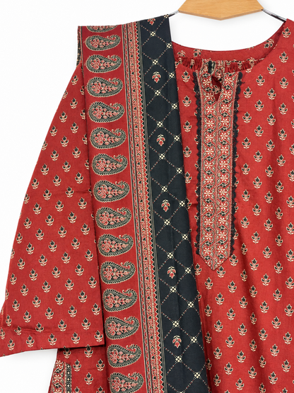 Bin Saeed maroon printed suit neckline and dupatta detail