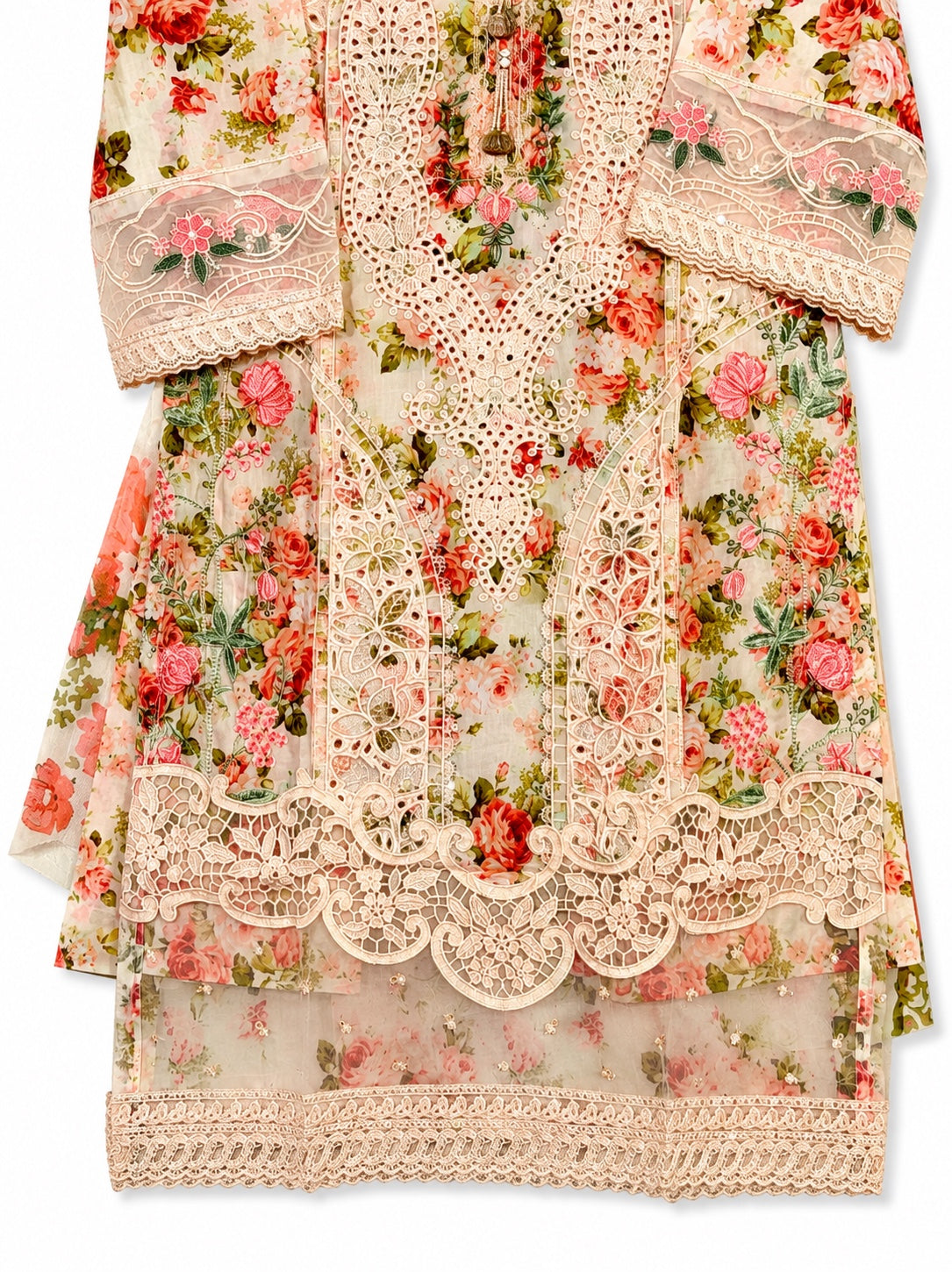 Rose Garden 3-piece suit neckline embroidery and lace detail